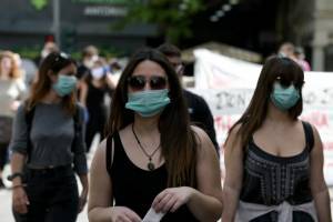 Διευκρίνιση: Μάσκα παντού μόνο στα επίπεδα 3 και 4