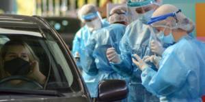 ΕΟΔΥ: Rapid tests από το αυτοκίνητο σε 13 περιοχές