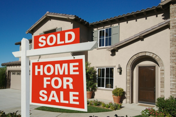 ΗΠΑ: Υποχώρησαν 5,9% οι πωλήσεις μεταχειρισμένων κατοικιών τον Οκτώβριο