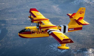 Η Ελλάδα προμηθεύεται ξανά Canadair μετά από μισό αιώνα