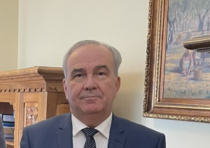 Παπαθανάσης: Ψωμί και κρέας θα υπάρχουν στο «καλάθι του νοικοκυριού»