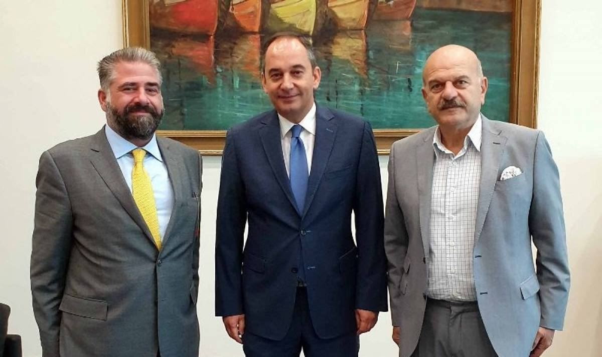 Συνάντηση εκπροσώπων της FEDHATTA με τον Υπουργό Ναυτιλίας