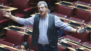 Πυρά Πολάκη κατά Μητσοτάκη: Αποκλειστικά δικό του το σκάνδαλο του ΟΠΕΚΕΠΕ