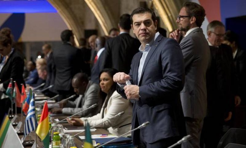 Προσφυγικό: Σε συμπληγάδες Γερμανών ψηφοφόρων και Κουρδικού η Ελλάδα