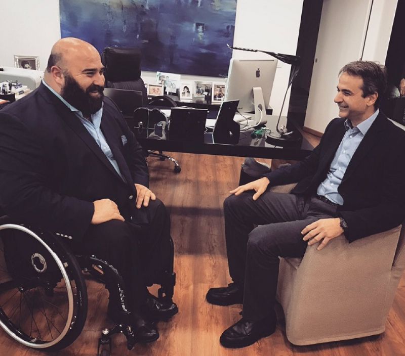 Συνάντηση Μητσοτάκη με τον παραολυμπιονίκη Μάμαλο