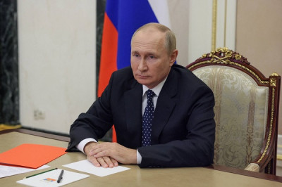 Ο Πούτιν επιβάλλει 10ετή ποινή κάθειρξης στους λιποτάκτες