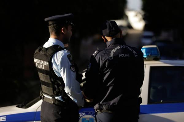 Συνελήφθη ο ληστής των ΕΛΤΑ στα Βίλια