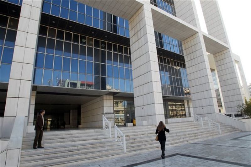 Εισαγγελέας:Να απαλλαγούν Λιακουνάκος και άλλοι 16 για τον «Ηλεκτρονικό Πόλεμο»