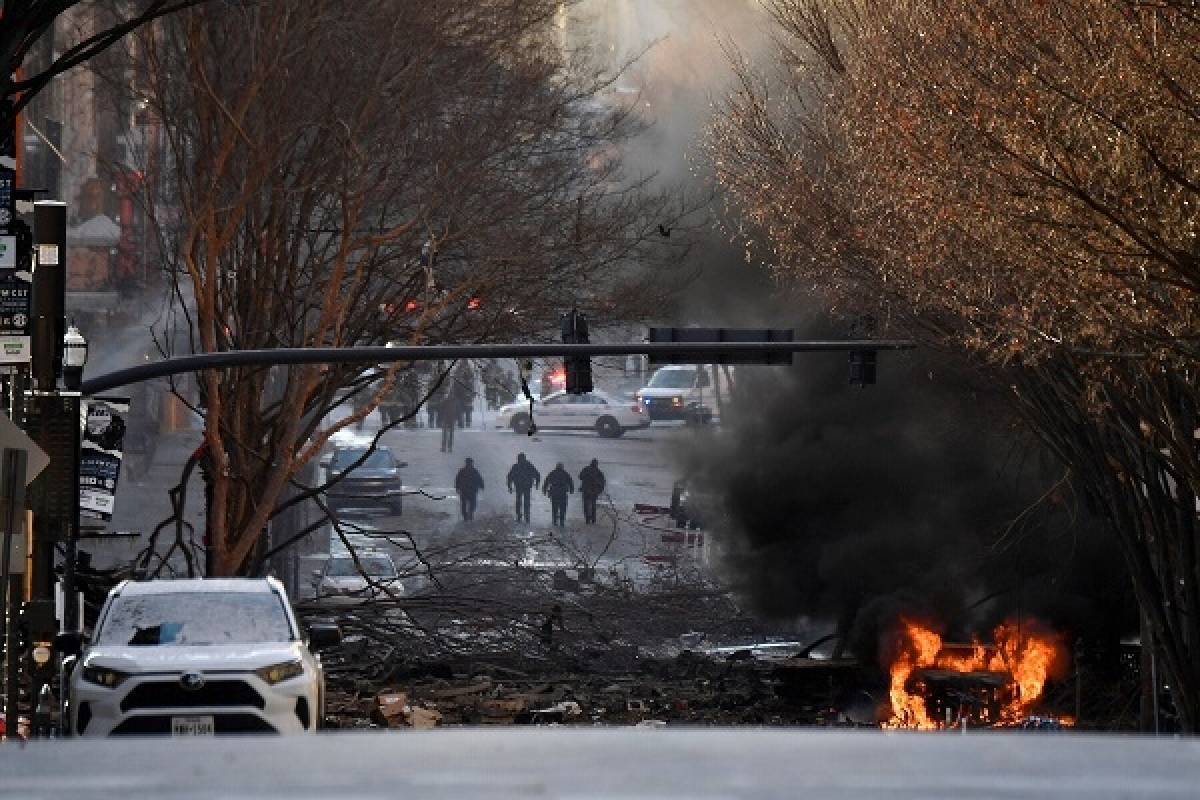 ΗΠΑ: Ισχυρή έκρηξη αναστάτωσε το Νάσβιλ-Τρεις τραυματίες (photos &amp; videos)