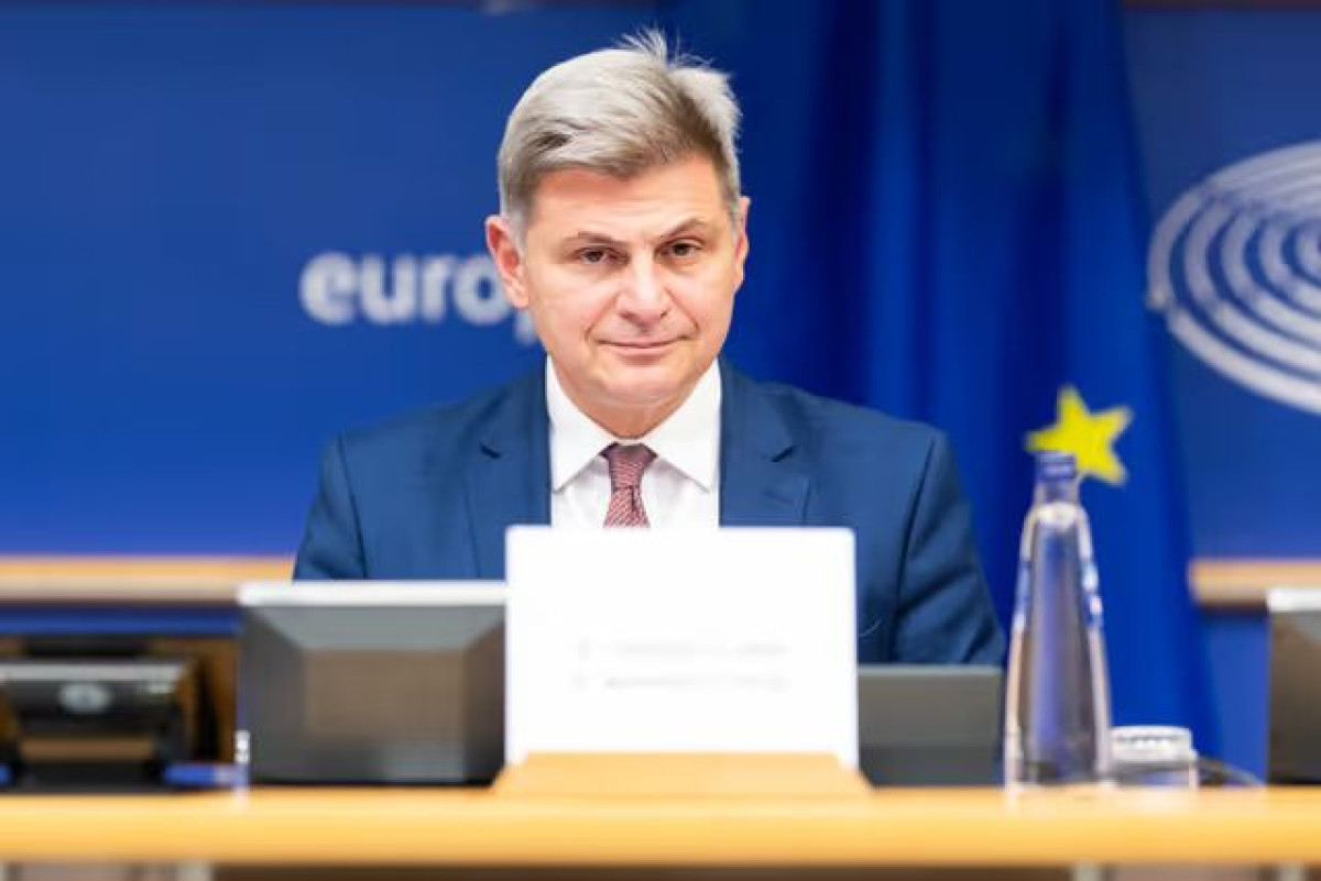 Φαραντούρης: Η έκθεση της Κομισιόν δεν είναι για πανηγυρισμούς - Αναδεικνύει σοβαρές στρεβλώσεις