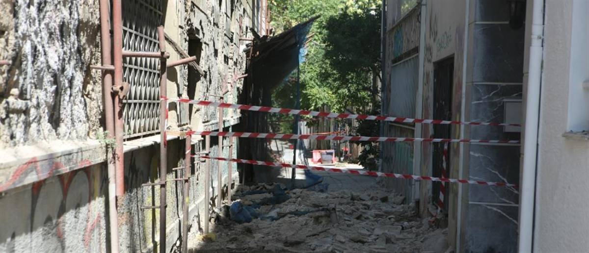 Πάνω από 10.000 αυτοψίες για τυχόν ζημίες από τον σεισμό
