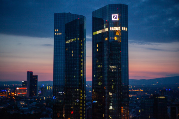 Deutsche Bank: Στο 2,7% η παγκόσμια ανάπτυξη το 2024