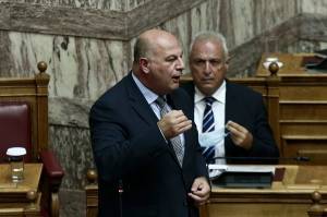 Τσιάρας: Θα επαναφέρουμε τη διάταξη για την αφαίρεση πολιτικών δικαιωμάτων