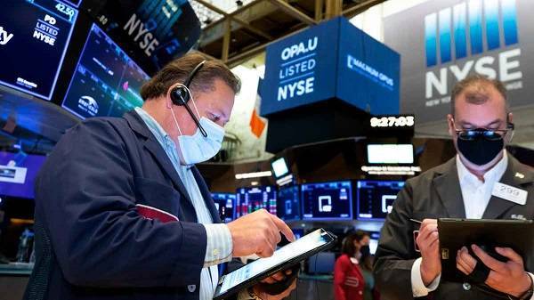 Wall Street: Νέα ιστορικά υψηλά για S&amp;P 500 και Nasdaq