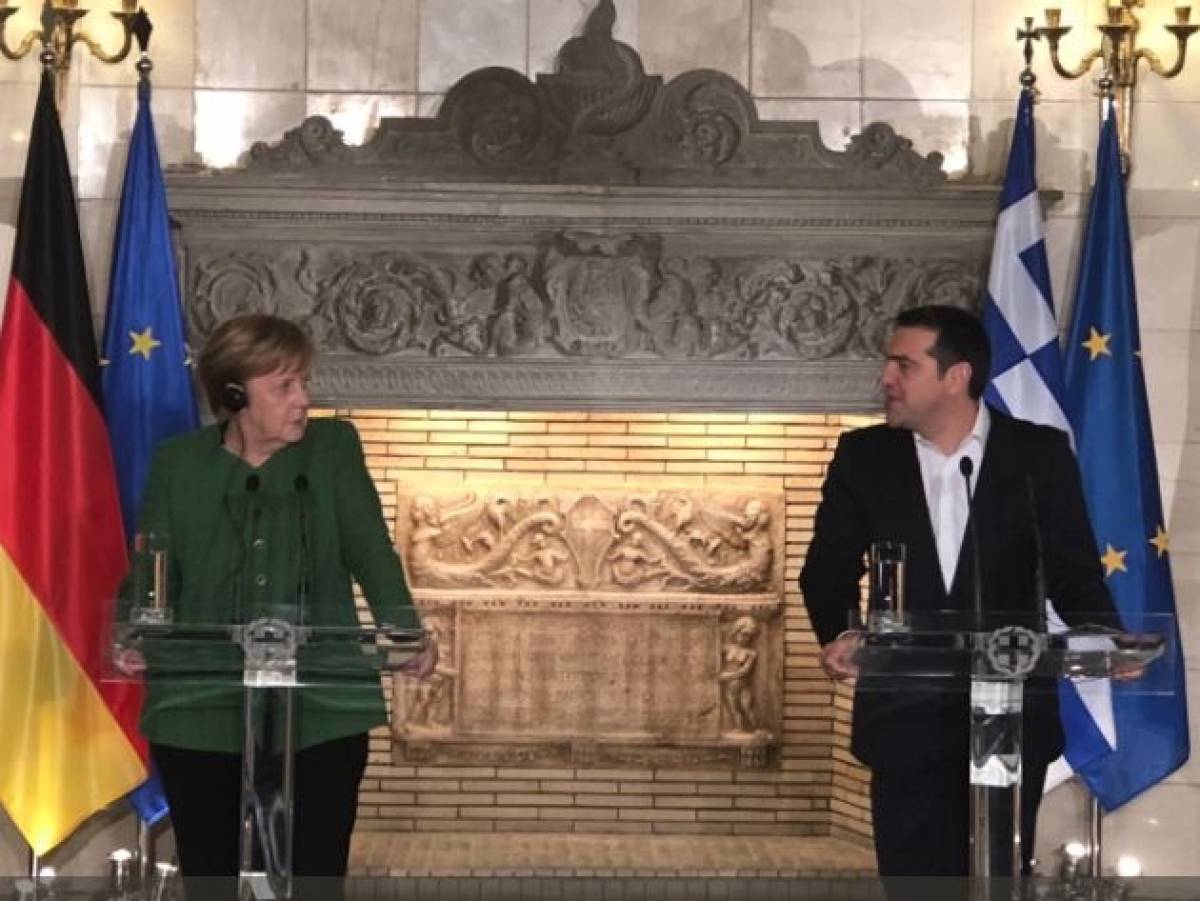 Μηνύματα Μέρκελ:Σε Τσίπρα για μεταρρυθμίσεις και σε Μητσοτάκη για Πρέσπες
