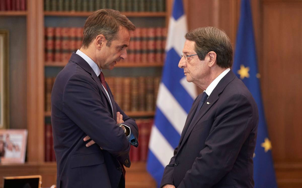 Μητσοτάκης- Αναστασιάδης: Συντονισμένες δράσεις για διπλωματική ασπίδα στον Ερντογάν