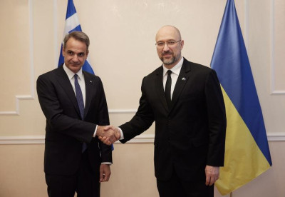 Συνάντηση Μητσοτάκη-Ουκρανού πρωθυπουργού: Στήριξη της Ελλάδας στον αγώνα των Ουκρανών