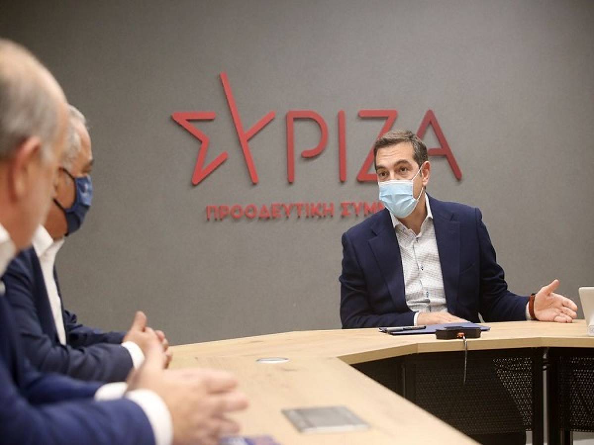 Τσίπρας: Στρατηγική της κυβέρνησης το «συγχωνεύσεις ή λουκέτο» στις ΜμΕ