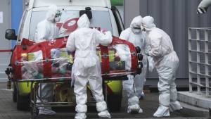 ΗΠΑ: Η καθυστέρηση των μέτρων στοίχισε πάνω από 35.000 ζωές