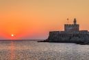 Στο 100% οι πληρότητες των ξενοδοχείων στη Ρόδο