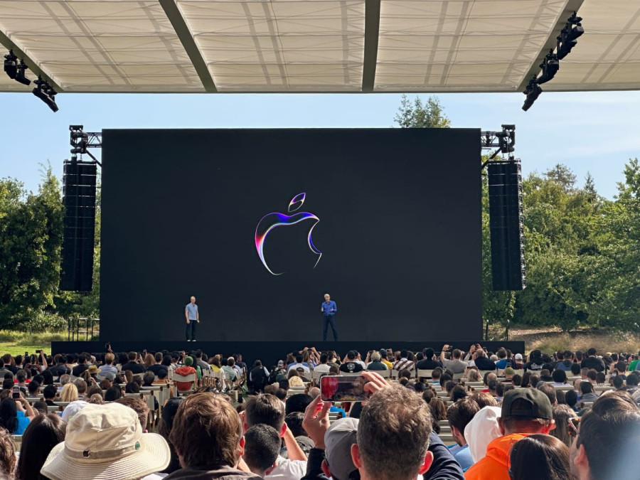 Η Apple φέρνει το ChatGPT στα iPhone