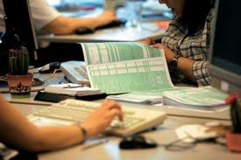 Τέλος οι δηλώσεις ΦΠΑ για επαγγελματίες κι επιχειρήσεις με χαμηλό τζίρο