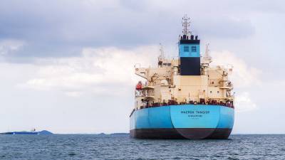 Δεν σταματά να πουλάει πλοία η Maersk Product Tankers