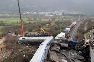 Τέμπη: Δίωξη σε τέσσερα άτομα για παράβαση καθήκοντος