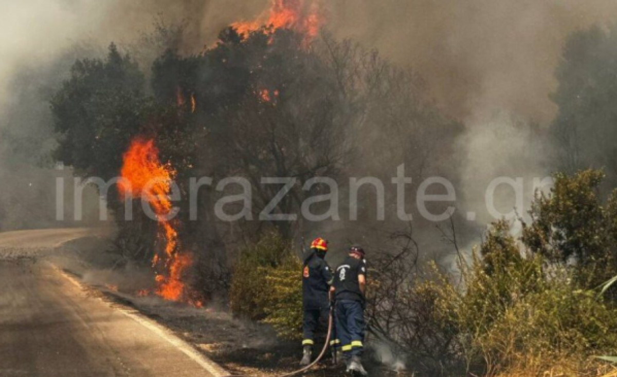Μεγάλη πυρκαγιά στη Ζάκυνθο: Τρία μέτωπα, εκκενώσεις και σημαντικές ζημιές