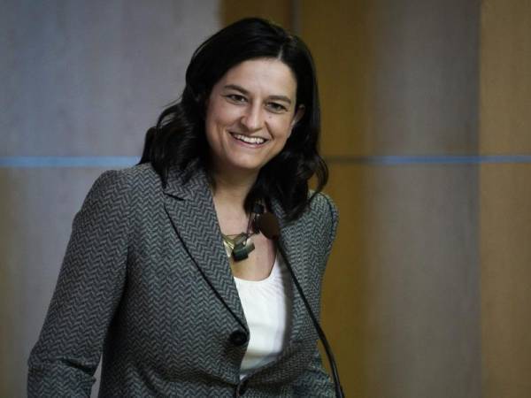 Κεραμέως: Κάθε Δευτέρα μαθητές και εκπαιδευτικοί θα κάνουν self test