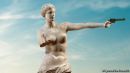 Η Αφροδίτη της Μήλου οπλοφορεί στον Economist- "Angela make my day"