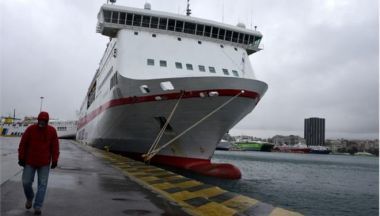 Προβλήματα στις ακτοπλοϊκές συγκοινωνίες