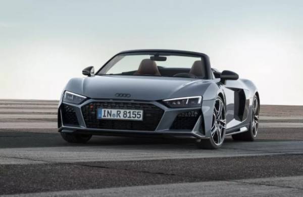 Το νέο, πολύ σέξι και στιλάτο Audi R8 (photos)