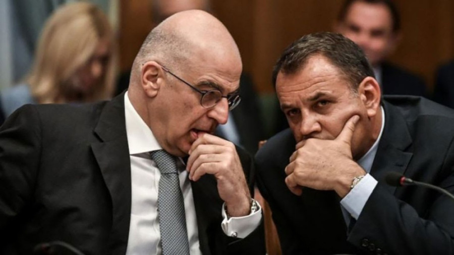 Σκέψη και προσδοκία συναίνεσης για την παραμονή Δένδια και Παναγιωτόπουλου και σε υπηρεσιακή κυβέρνηση