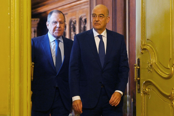 Λαβρόφ εναντίον Ελλάδας: Ήμασταν φίλοι, αλλά υποταχθήκατε στις ΗΠΑ