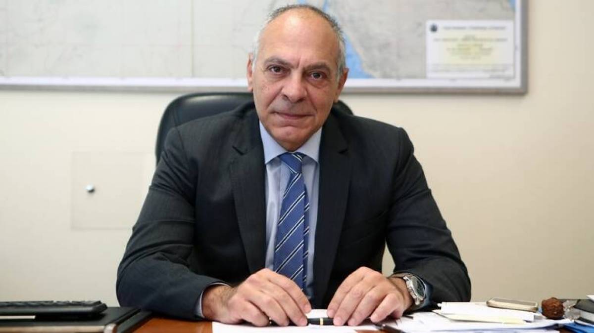 Αντιπολιτευτικά «πυρά» μετά την παραίτηση Διακόπουλου