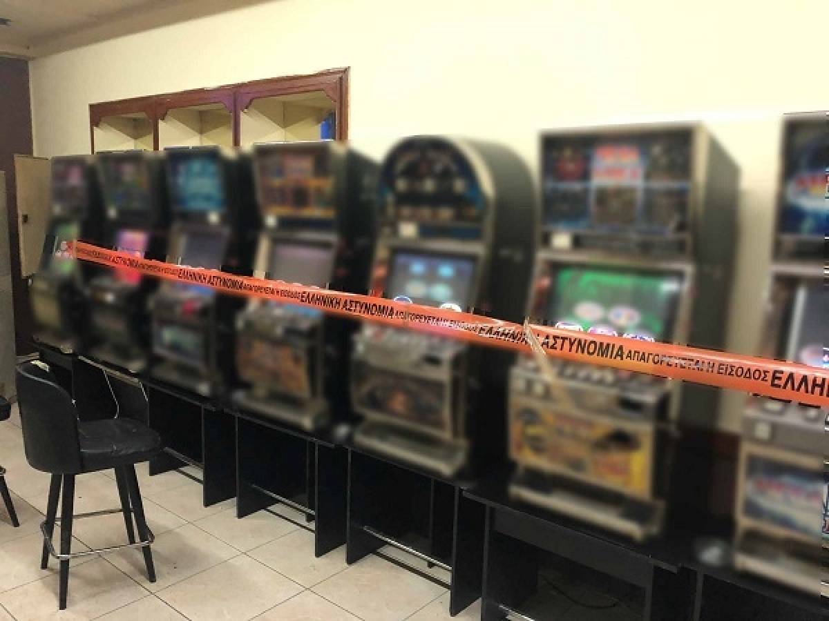 Λουκέτο σε παράνομο μίνι καζίνο στην Αττική
