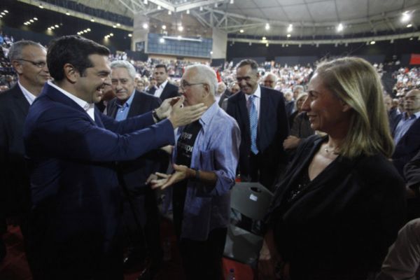 Η υπόθεση Ζουράρι θα επισπεύσει τον ευρύτερο ανασχηματισμό;