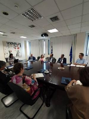 ΕΣΕΕ: Επαφές με Κεραμέως για ν/σ επαγγελματικής κατάρτισης