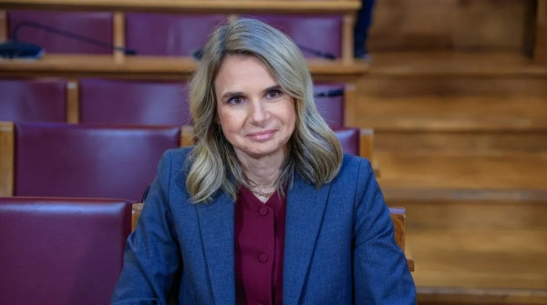 Αποστολάκη: Το ΠΑΣΟΚ δεν επικεντρώνεται στην ηγεσία και στις κορυφές, αλλά στην κοινωνία