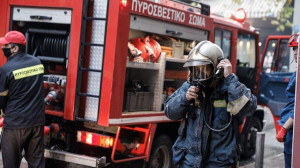 Πυρκαγιά σε βιοτεχνία χάρτου στη Μεταμόρφωση