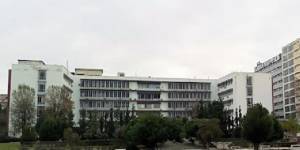 «Λουκέτο» σε σχολές του ΑΠΘ λόγω απειλών κατά υγειονομικών ελεγκτών