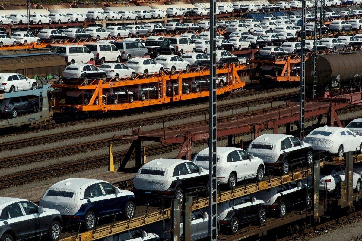 Η γερμανική αυτοκινητοβιομηχανία αναζητεί νέες συνταγές επιτυχίας
