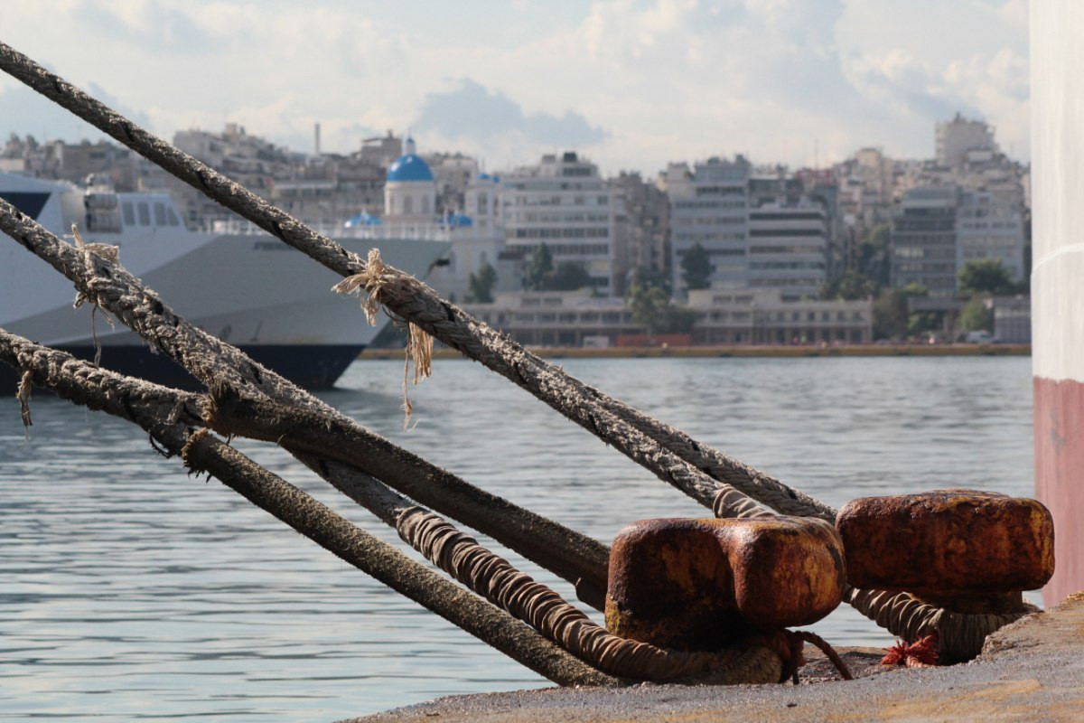 Κακοκαιρία: Απαγορευτικό απόπλου από τον Πειραιά και Λαύριο – Αλλαγές σε Ραφήνα και Αργοσαρωνικό