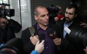 Το μνημόνιο είναι η συνεχιζόμενη ύφεση, είπε ο Γ. Βαρουφάκης