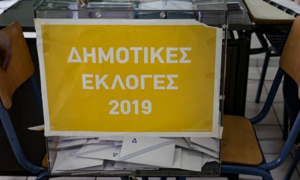 Δημοτικές Εκλογές: Αυτοί προηγούνται σε σταυρούς στην Αθήνα