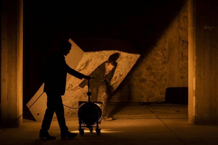 Sisyphus/Trans/ Form: Το έργο του Δημήτρη Παπαϊωάννου στο πρώην Δημόσιο Καπνεργοστάσιο