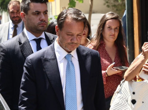 Νέα μήνυση από τη σύζυγό του στον Λύτρα-Αναζητείται ο ποινικολόγος