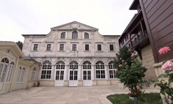 Οικουμενικό Πατριαρχείο: Παράταση της αναστολής των εκκλησιαστικών τελετών μέχρι νεωτέρας