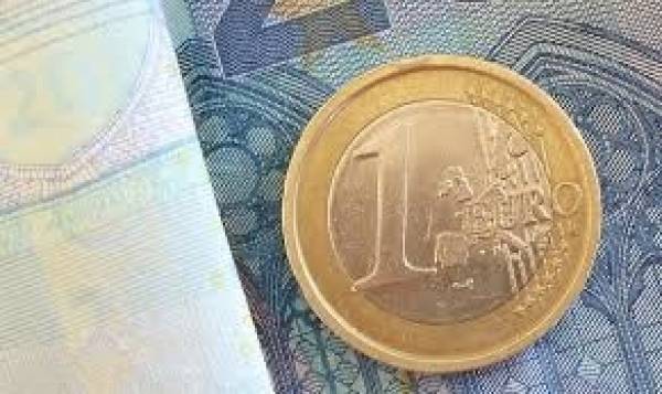 Οι Ευρωπαίοι δείχνουν πρωτοφανή υποστήριξη για το ευρώ